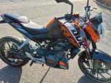 KTM Duke 125 - MOFA VON 81 BIS 125 CCM