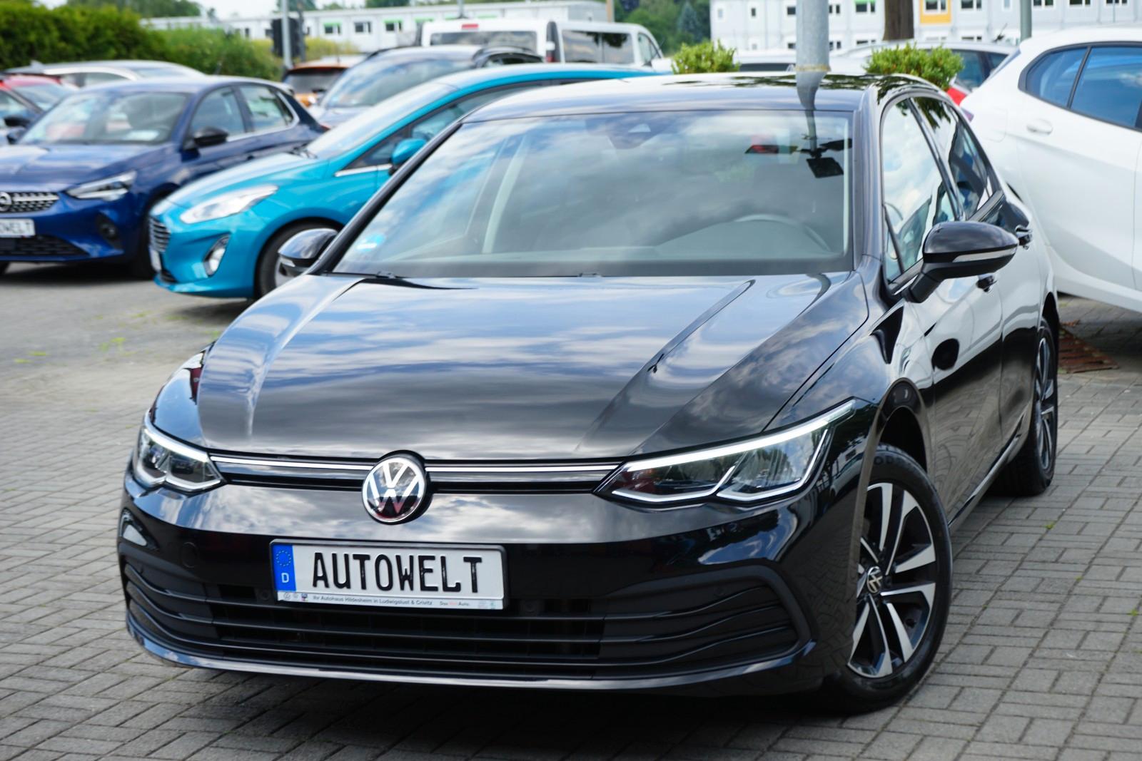 Volkswagen Golf 1.0 eTSI OPF DSG 81kW United