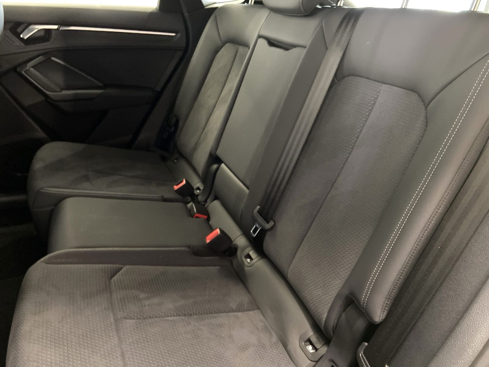 Audi Q3 Sportback 40 TDI quattro S line *LED*AHK* foto 7