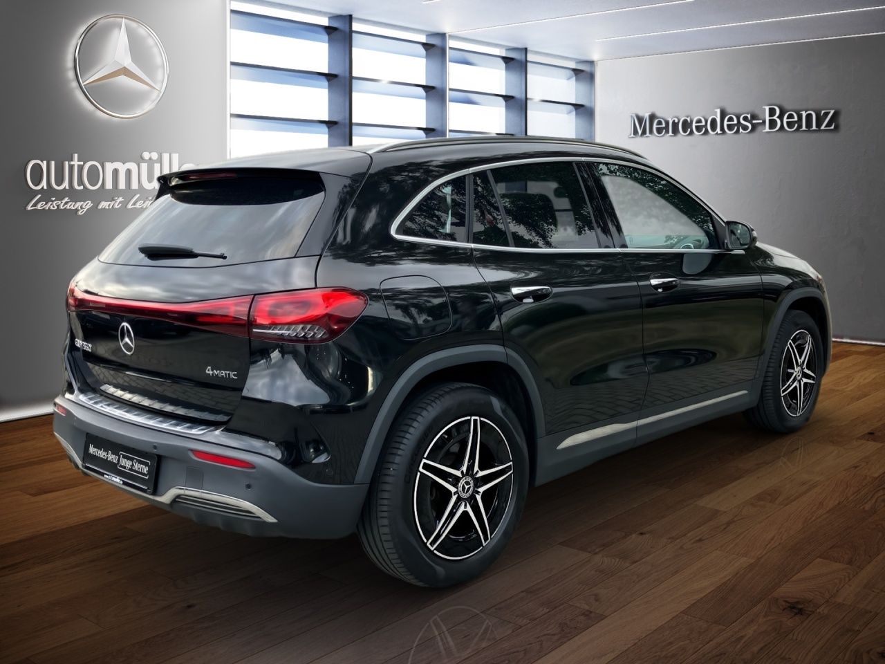 Fahrzeugabbildung Mercedes-Benz EQA 350 4M BONUS+AMG+AHK+PANO+BUR+MEM+360+DISTR+