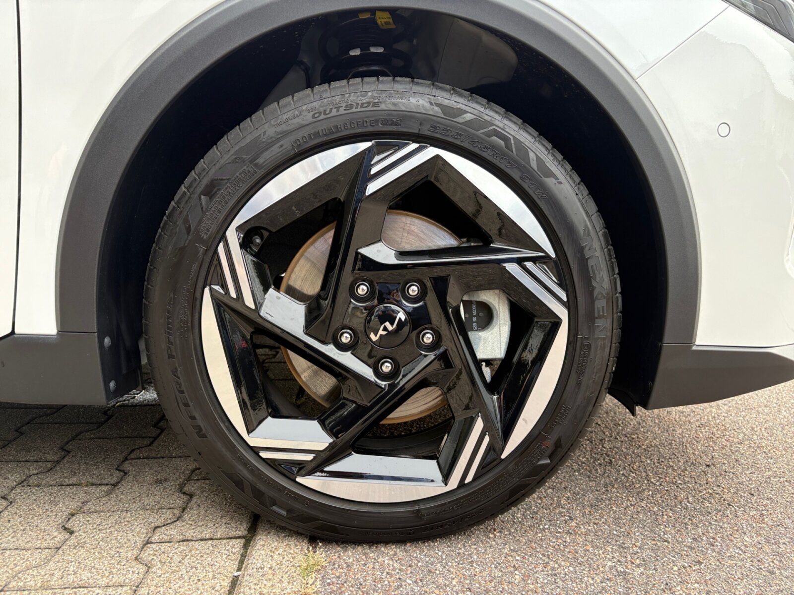 Fahrzeugabbildung Kia K4 Sportswagon 1.6 T-GDI Spirit DriveWise-Park &