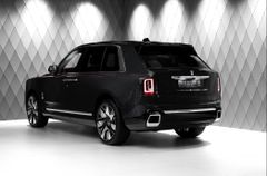 Cullinan Series II 2025 BLACK/ORANGE 4 SEATS