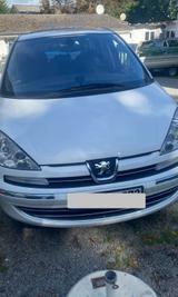 Peugeot 807  2,0HDI ist ein 7 Sitzer - Peugeot 807 aus 2009