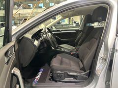 VW Passat - Ansicht 13
