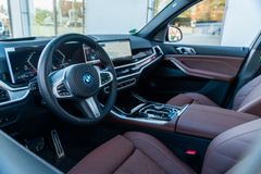 BMW X5 50e M SPORT PRO/ INNOVATION/ ICONIC GLOW BMW X5 50e M SPORT PRO/ INNOVATION/ ICONIC GLOW