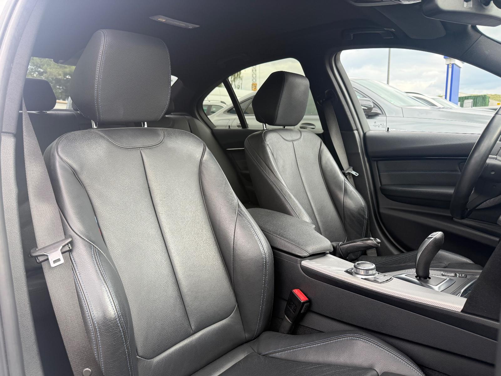 BMW 318i M Sport/LED/SHZ/Leder/Shadow Line