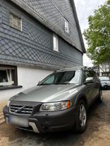 Volvo XC70 Cross Country - Volvo XC70: Country