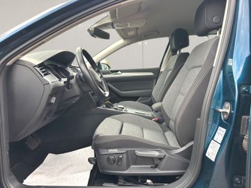 Volkswagen Passat Variant - 10