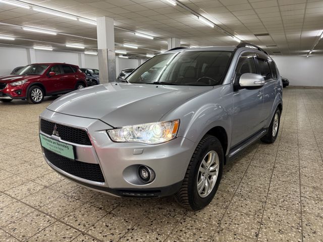 Mitsubishi Outlander 4WD/83.000KM/7Sitzer/Xenon/Leder/Euro5