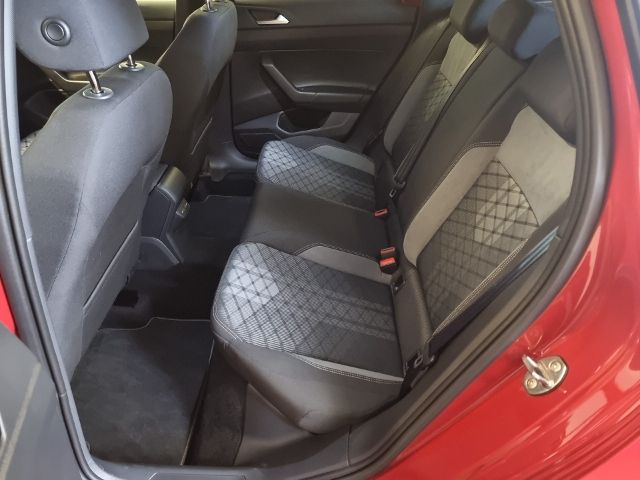Fahrzeugabbildung Volkswagen Taigo 1.5 TSI R-LINE BLACK STYLE IQ.DRIVE NAVI K