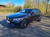 Mercedes-Benz GLC 400 d 4MATIC Amg Line Night Pano Burm HUD  - Mercedes-Benz GLC 400: Von Privat