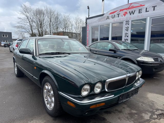 Jaguar XJ Executive 3.2