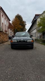 BMW E46 320d Limousine in Farngrün - BMW 320: 320d E46