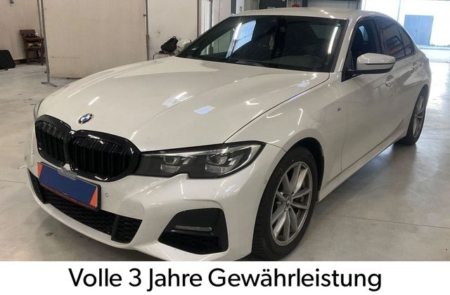 BMW 320d *M-SPORT*4x4-NAVI-AUTOMA-LEDER-AHK-KAMERA-