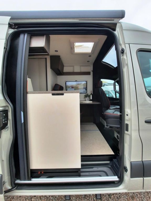 Fahrzeugabbildung Bürstner Habiton HMX 6.0 Verfüg./Sparen Sie 5.846,- €