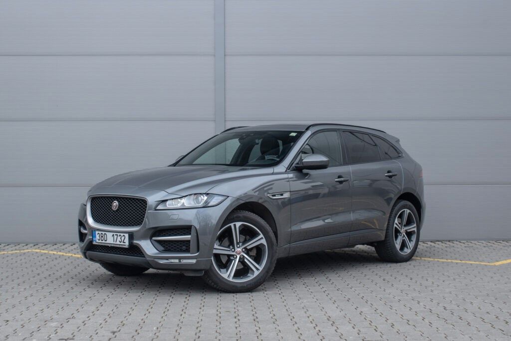 Image of Jaguar F-Pace