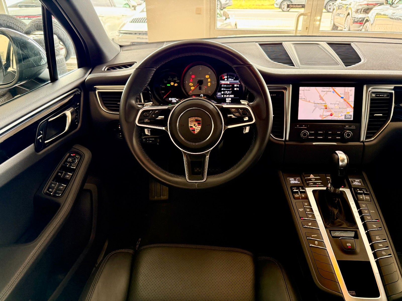 Fahrzeugabbildung Porsche Macan S Diesel PDK Panorama/21"Zoll/Xenon