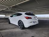 Opel Astra 2.0 Turbo 206kW OPC S/S OPC - Opel Astra: Opc