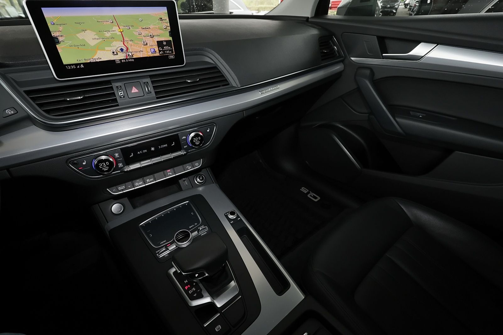 Audi Q5 50 TDI quattro STANDHEIZUNG KAMERA DISTRO 19 foto 9