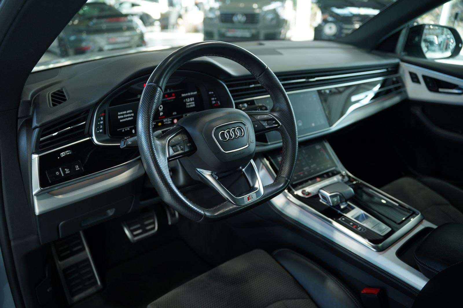 Audi Sq8