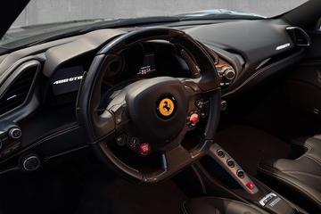 صورة مصغرة 12 لـ 2016 Ferrari 488 GTB