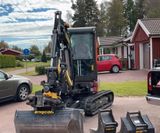 Volvo ECR25D        S40