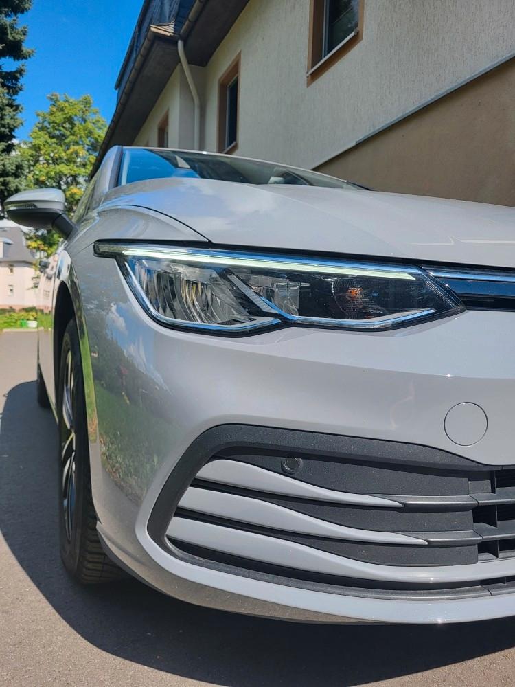 Volkswagen Golf TSI United 150PS 16"LM StdHz Navi AmbiL    