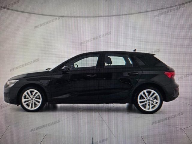Audi AUDI A3 SPB 40 TFSI e S tronic Business Advanced imagem 2