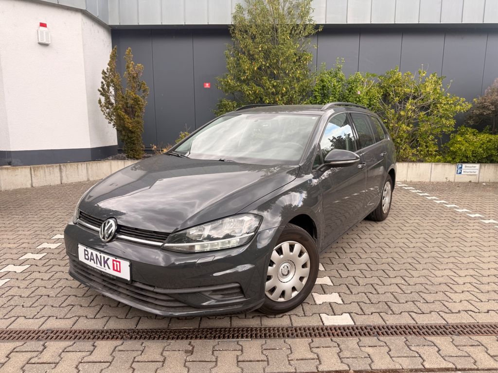 Image of Volkswagen Golf