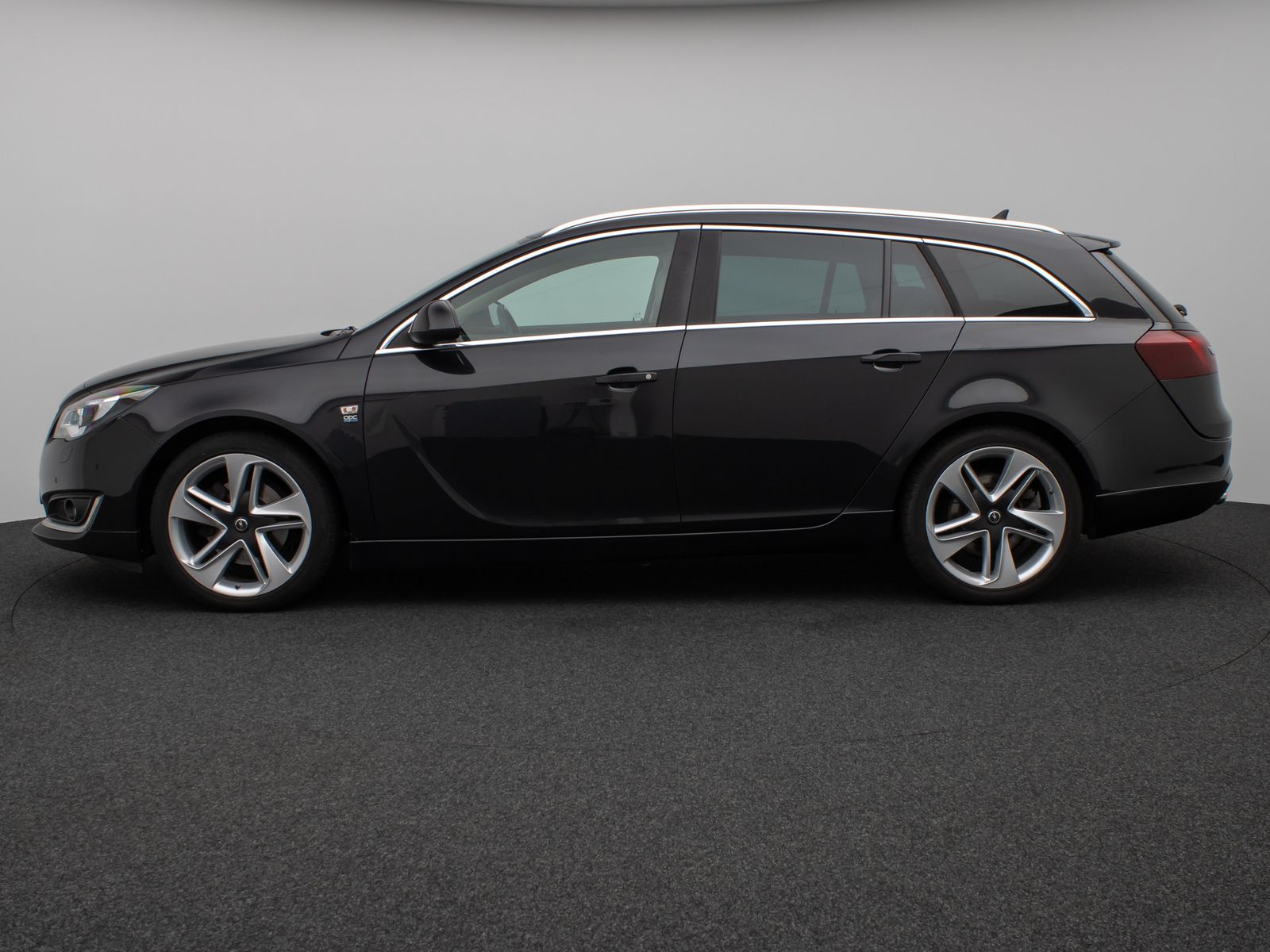 Fahrzeugabbildung Opel Insignia A Sports Innovation Panorama Kamera AHK