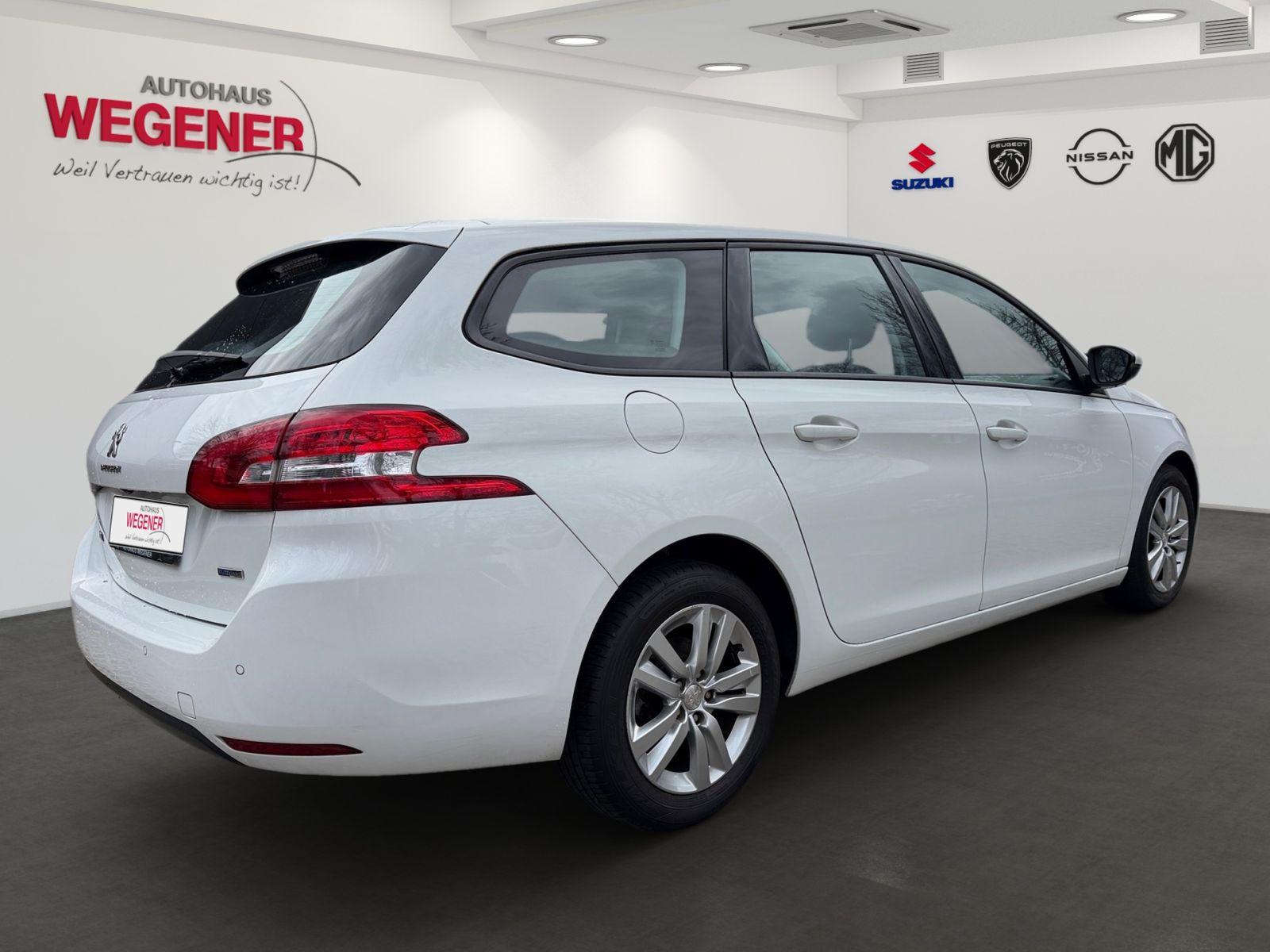 Peugeot 308 SW 1.2 THP110 Navi*GRA*PDC vo/hi*CAM