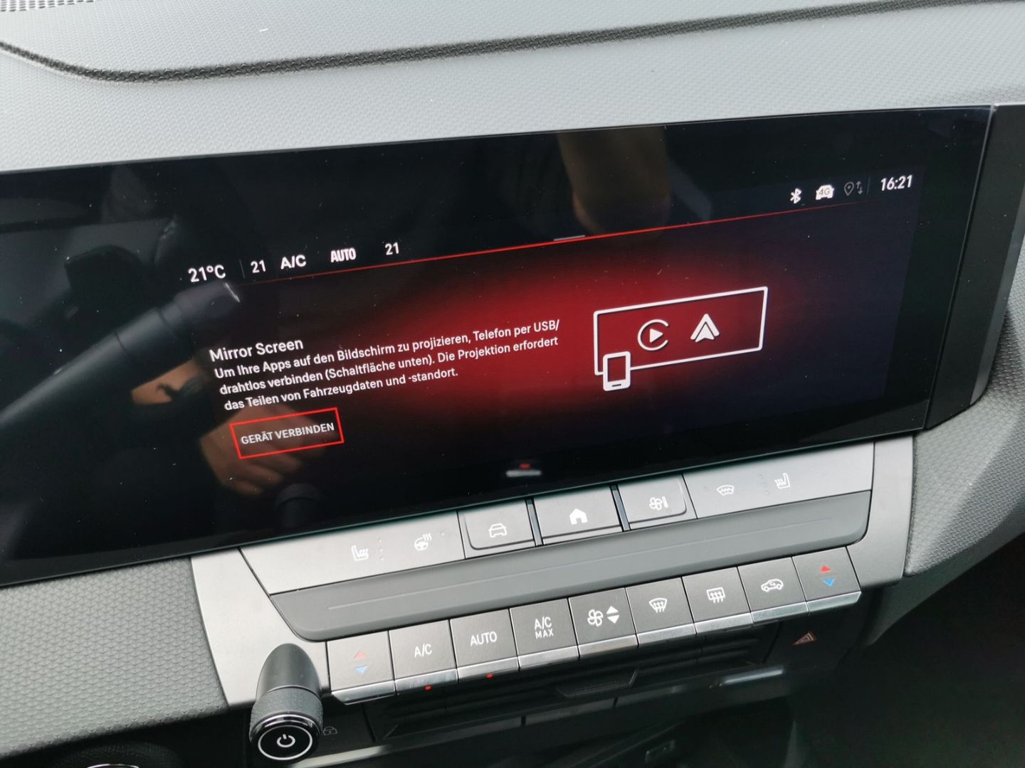 Fahrzeugabbildung Opel Astra Ultimate HUD Panorama Navi Memory Sitz SHZ