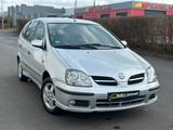 Nissan Almera Tino Acenta plus - Nissan Almera: Acenta