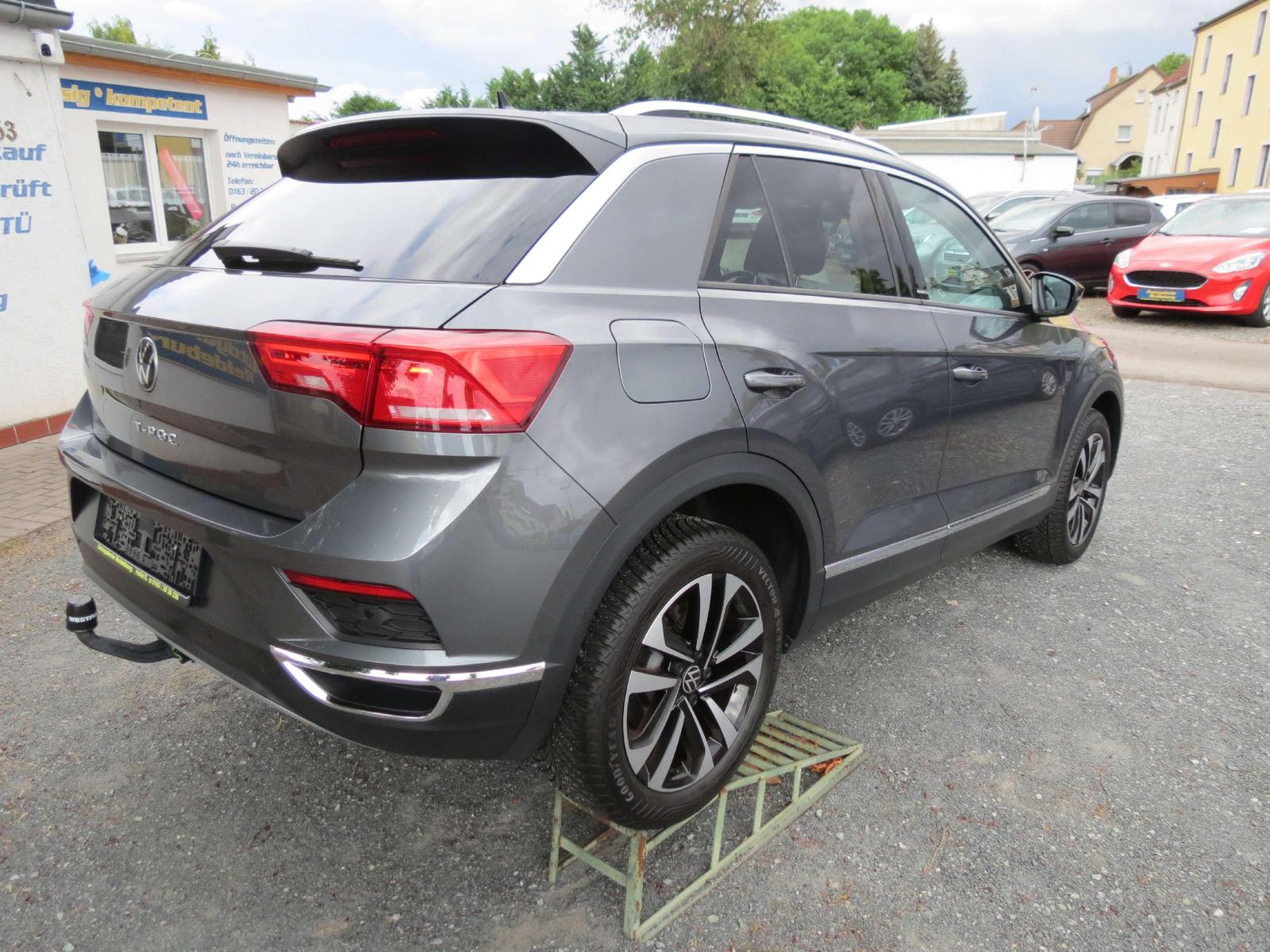Volkswagen T-Roc United 2.Hd. LED AHK NAVI Klimaaut. SHZ, миниатюра 8