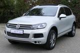 Volkswagen Touareg V6 TDI°Exclusive°Pano°ACC°LED°BiColor - Gebrauchtwagen in Achern