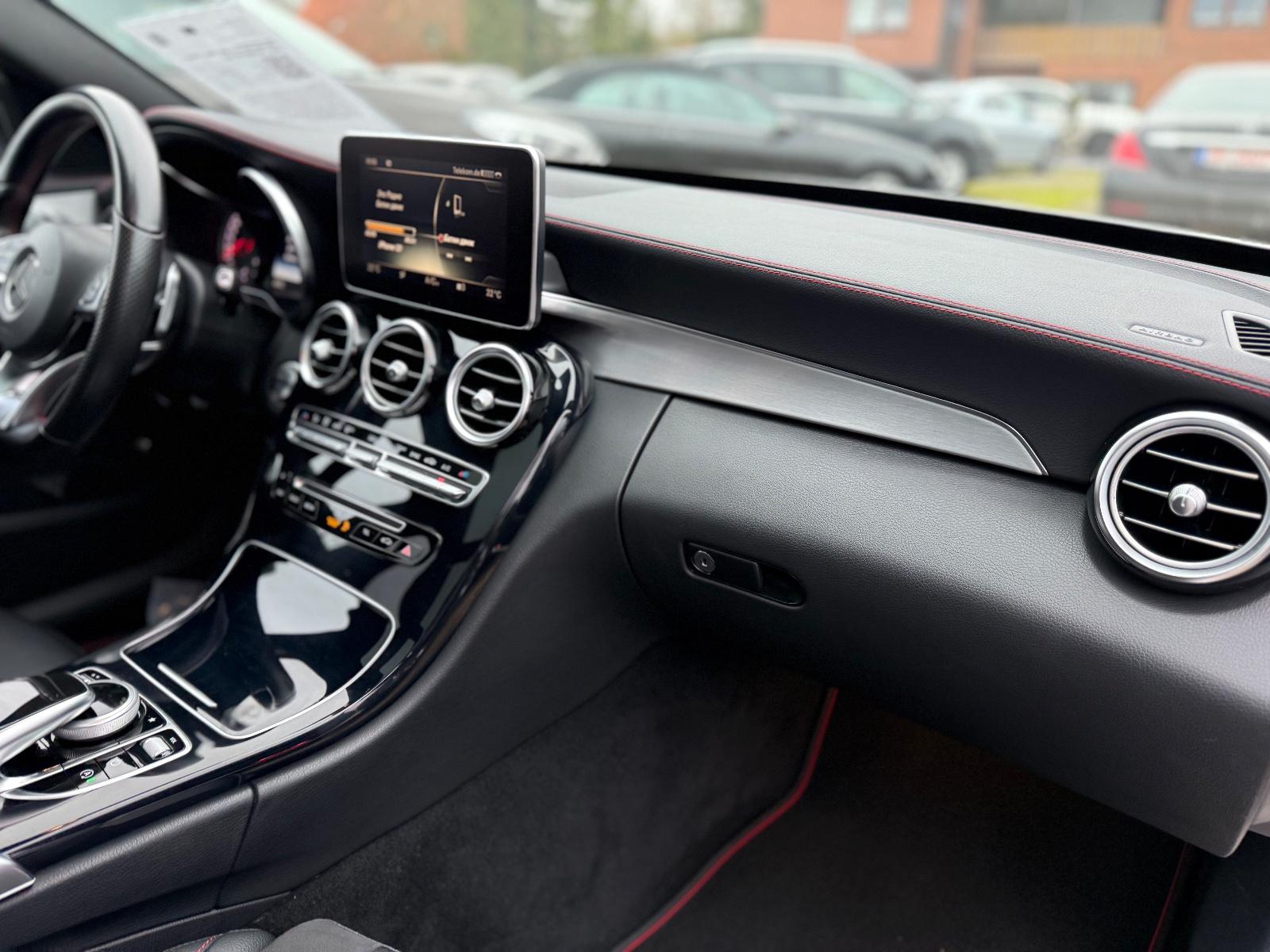 Mercedes-Benz C 43 AMG 4Matic T-Modell I PANO I BURMESTER IHUD