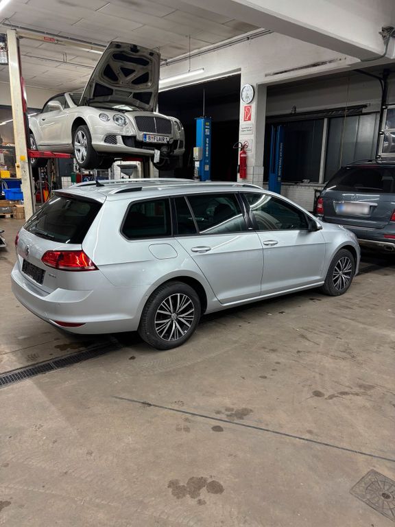 Image of Volkswagen Golf