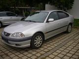 Toyota Avensis 1.8 VVT-i , Limousine, Klima - gebrauchte Toyota Avensis aus dem Jahr 2002