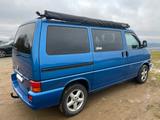 Volkswagen T4 Caravelle 2.5 TDI 111kW Camper - Volkswagen T4: 111kw