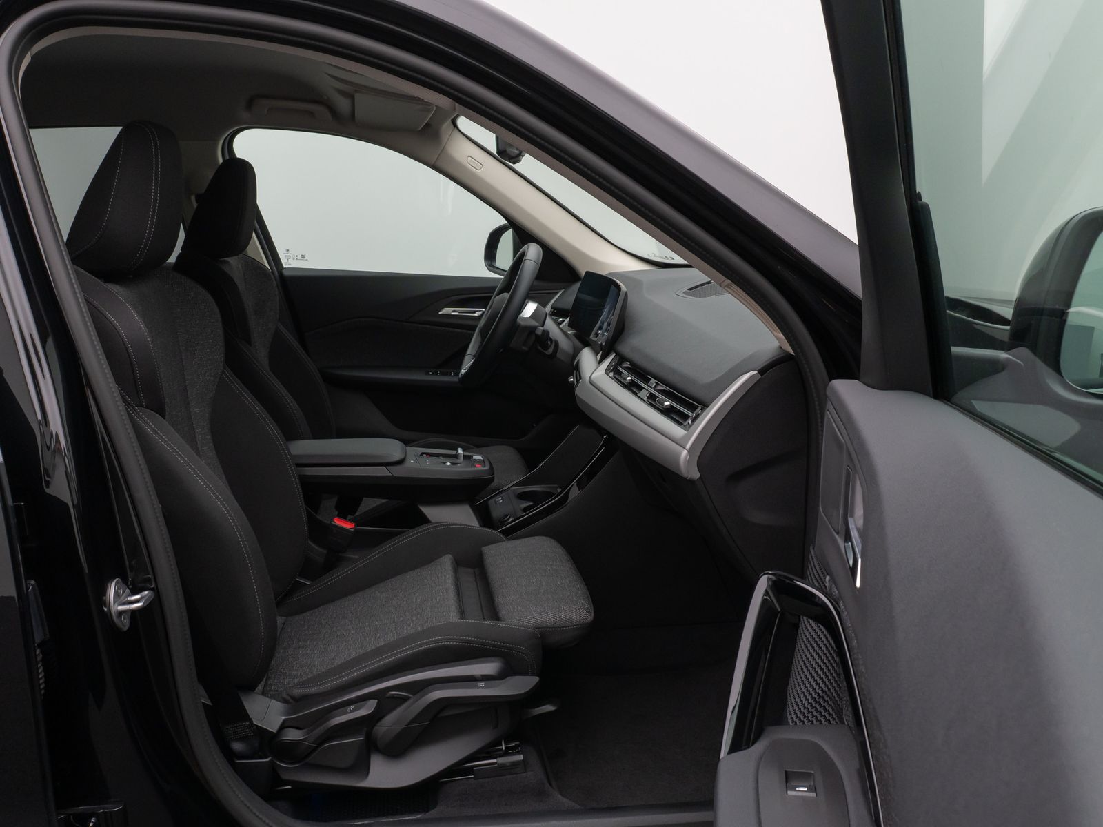 Fahrzeugabbildung BMW X1 sD20i Kamera DAB Sport Komfort AHK 18Zoll