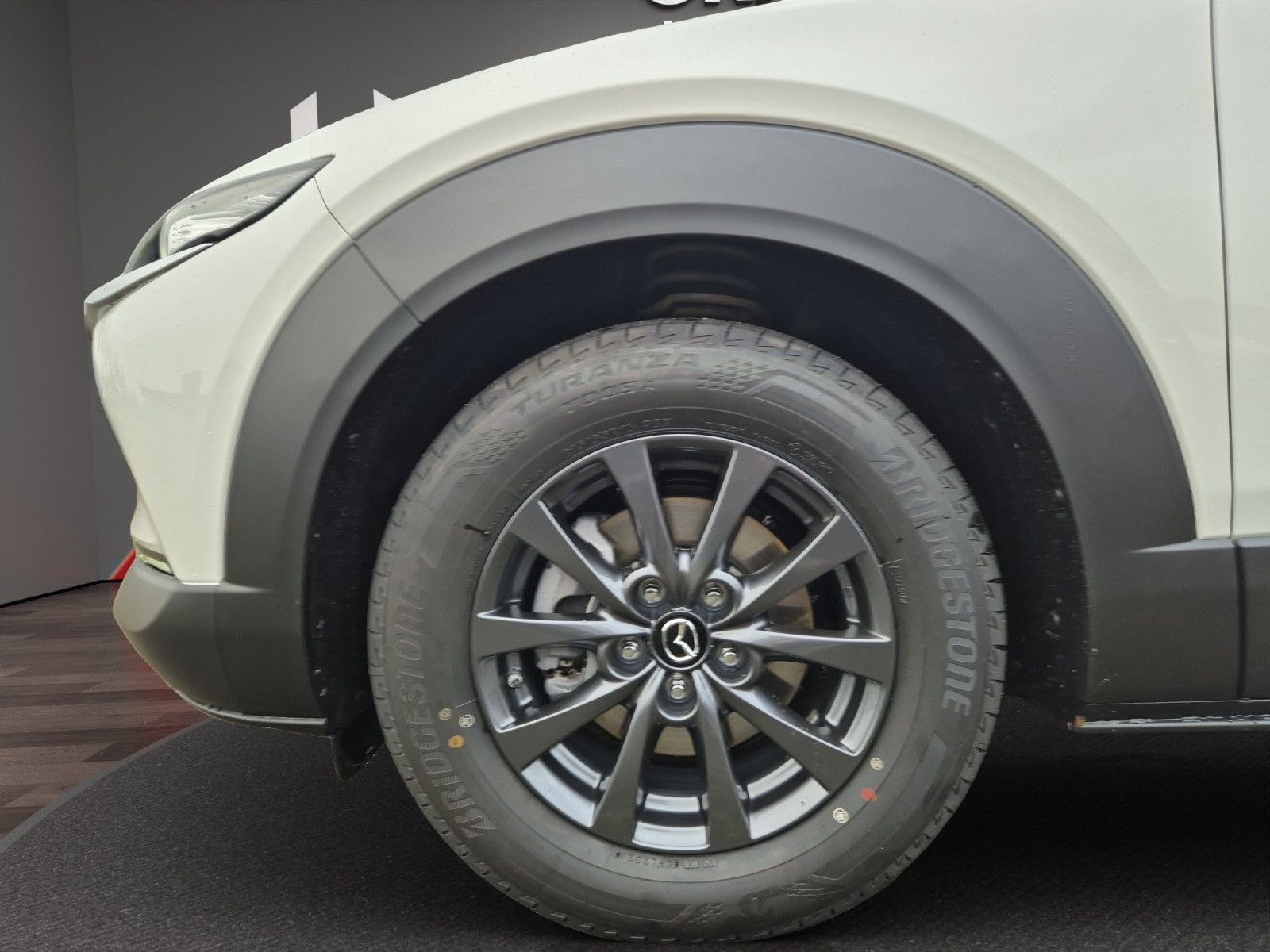 Fahrzeugabbildung Mazda CX-30 e-SKYACTIV-G M-Hybrid 140 Prime-line