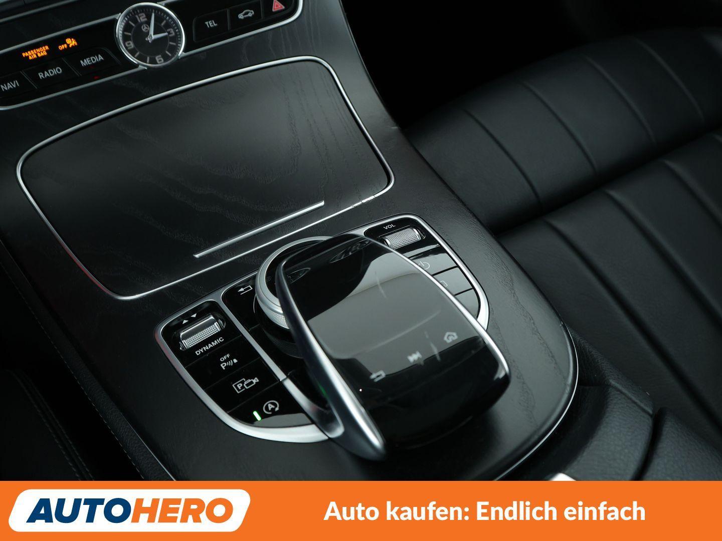 Mercedes-Benz E 300 Avantgarde Aut.*NAVI*PDC*TEMPO*SHZ*