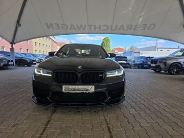 BMW M5 - 8