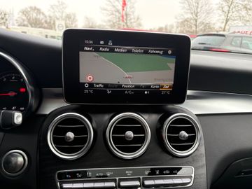 Fahrzeugabbildung Mercedes-Benz GLC 300 Coupe 4Matic AMG AHK RFK SHZ Night uvm