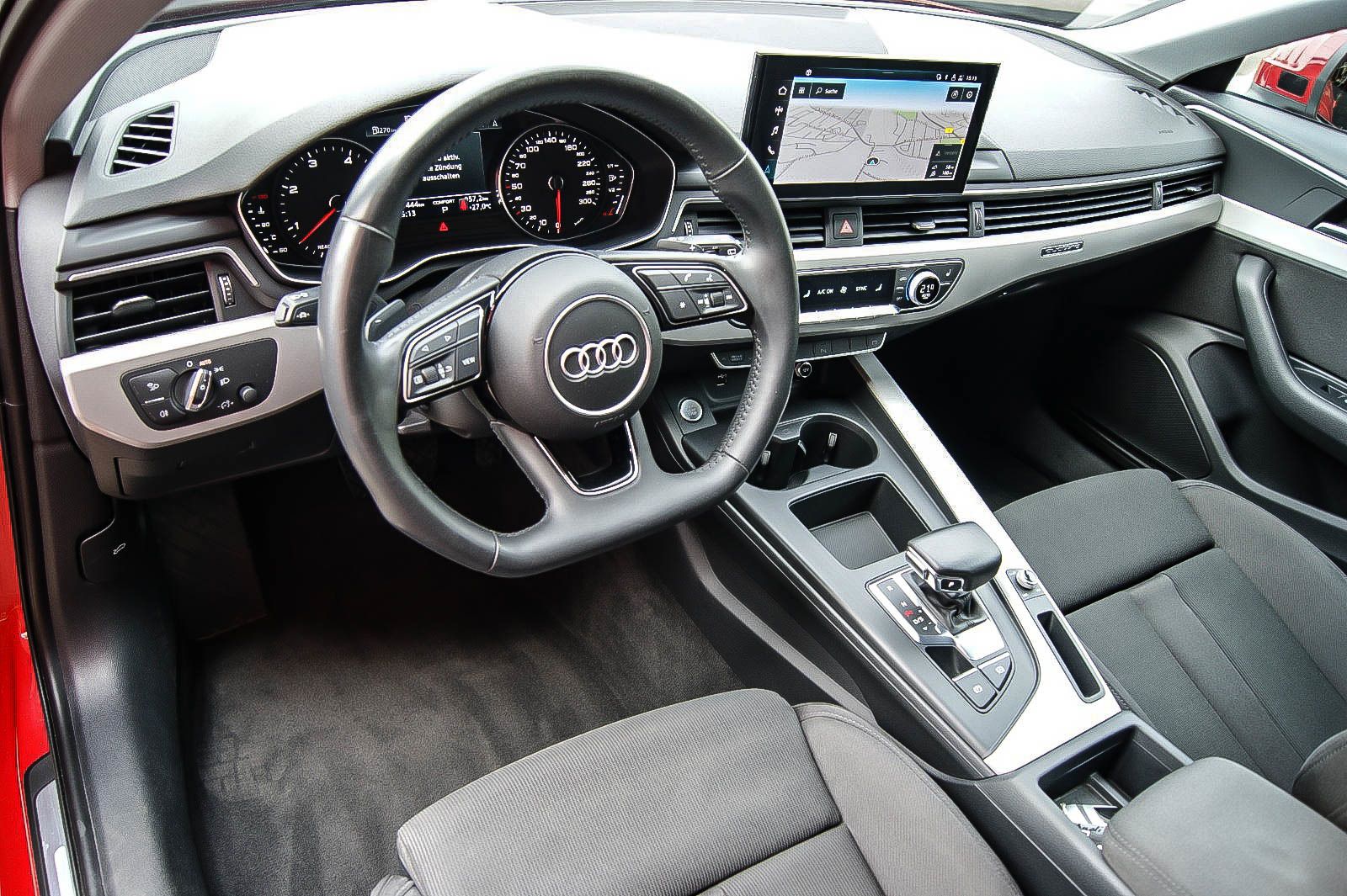 Fahrzeugabbildung Audi A4 Avant 45 TDI 3.0 V6 quattro advanced 1.HAND