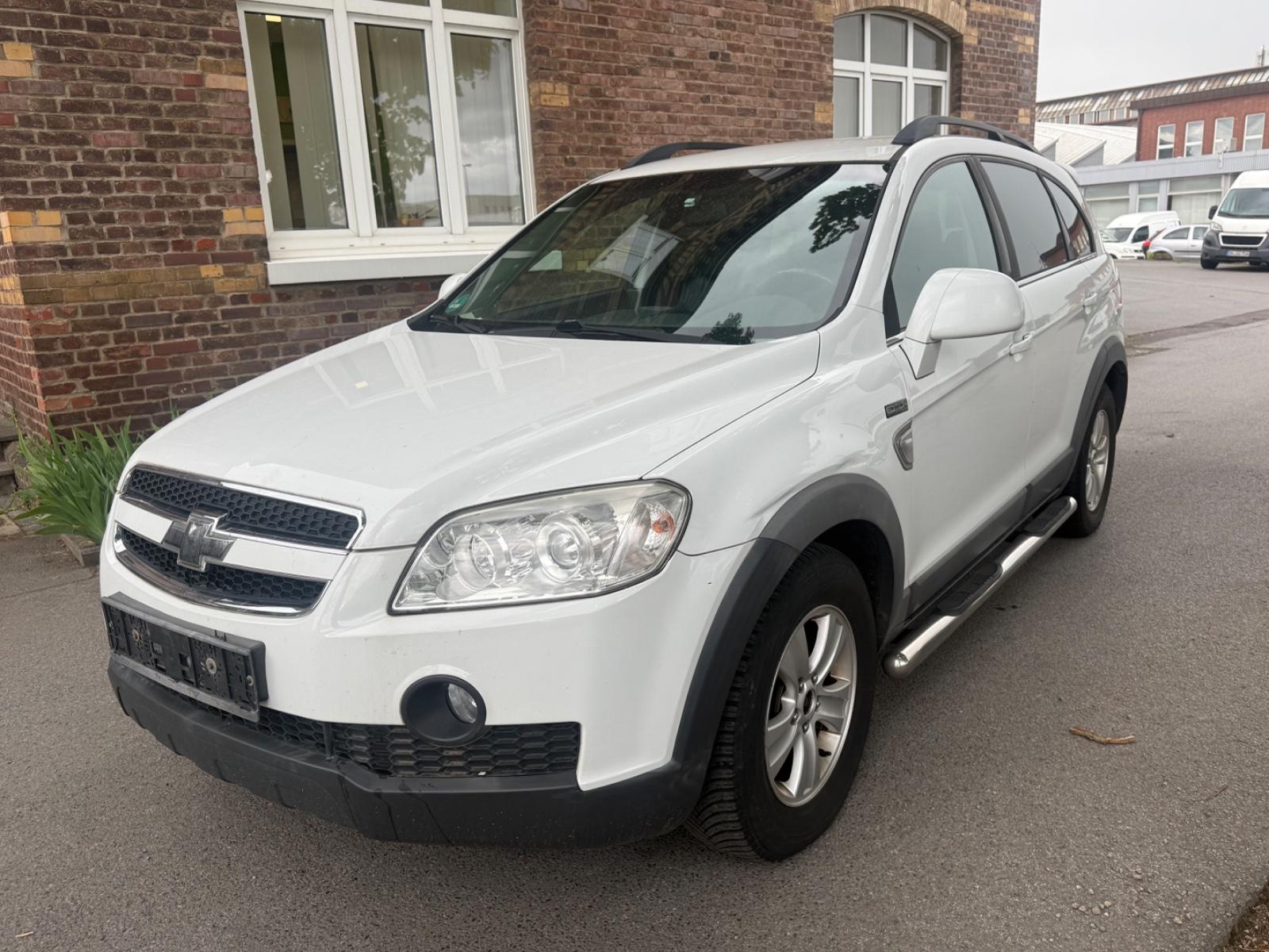 Chevrolet Captiva/7 Sitze/Leder