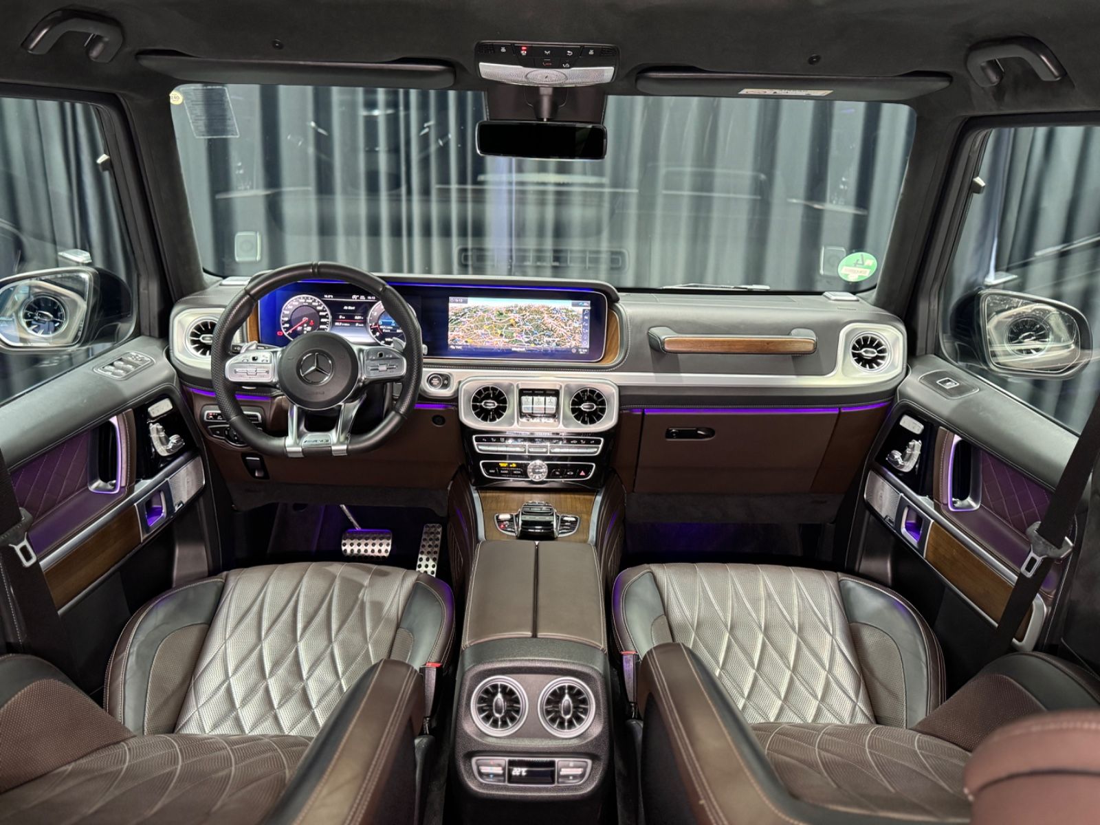 Fahrzeugabbildung Mercedes-Benz G 63 AMG|PERFORMANCE|MASSAGE|AMG-DRIVER|VOLL