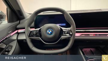  BMW I5 — фото 5