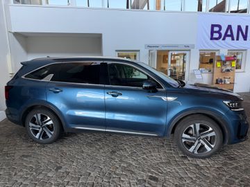 KIA Sorento - 4
