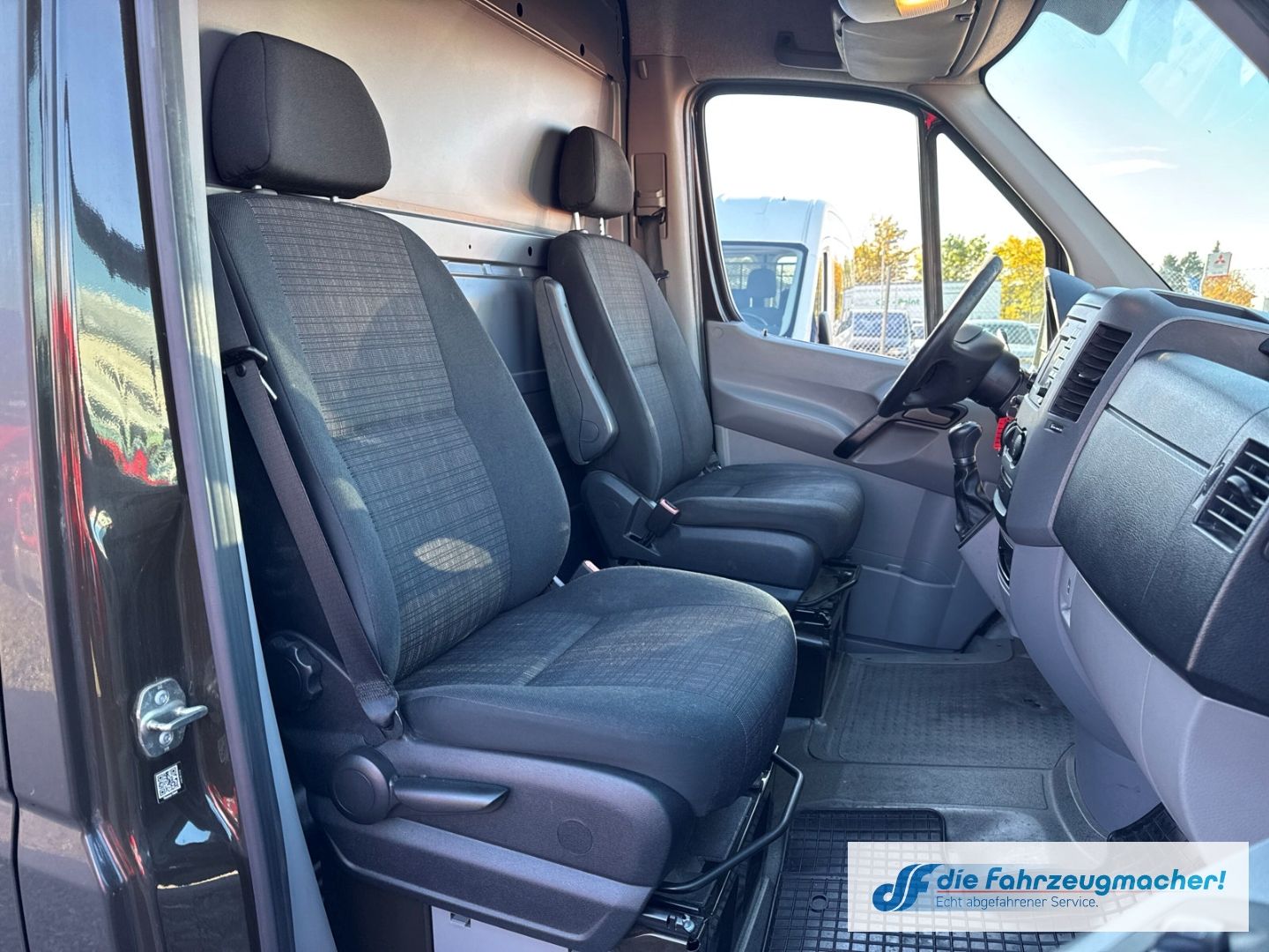 Fahrzeugabbildung Mercedes-Benz Sprinter II Kasten 316 Extra Lang XXL CDI Navi R